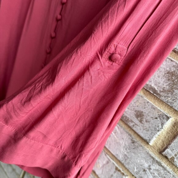 Torrid Harper Mauve 3/4 Roll Tab Sleeve Button Up Blouse Women's Size 2 (2X) - Picture 5 of 8